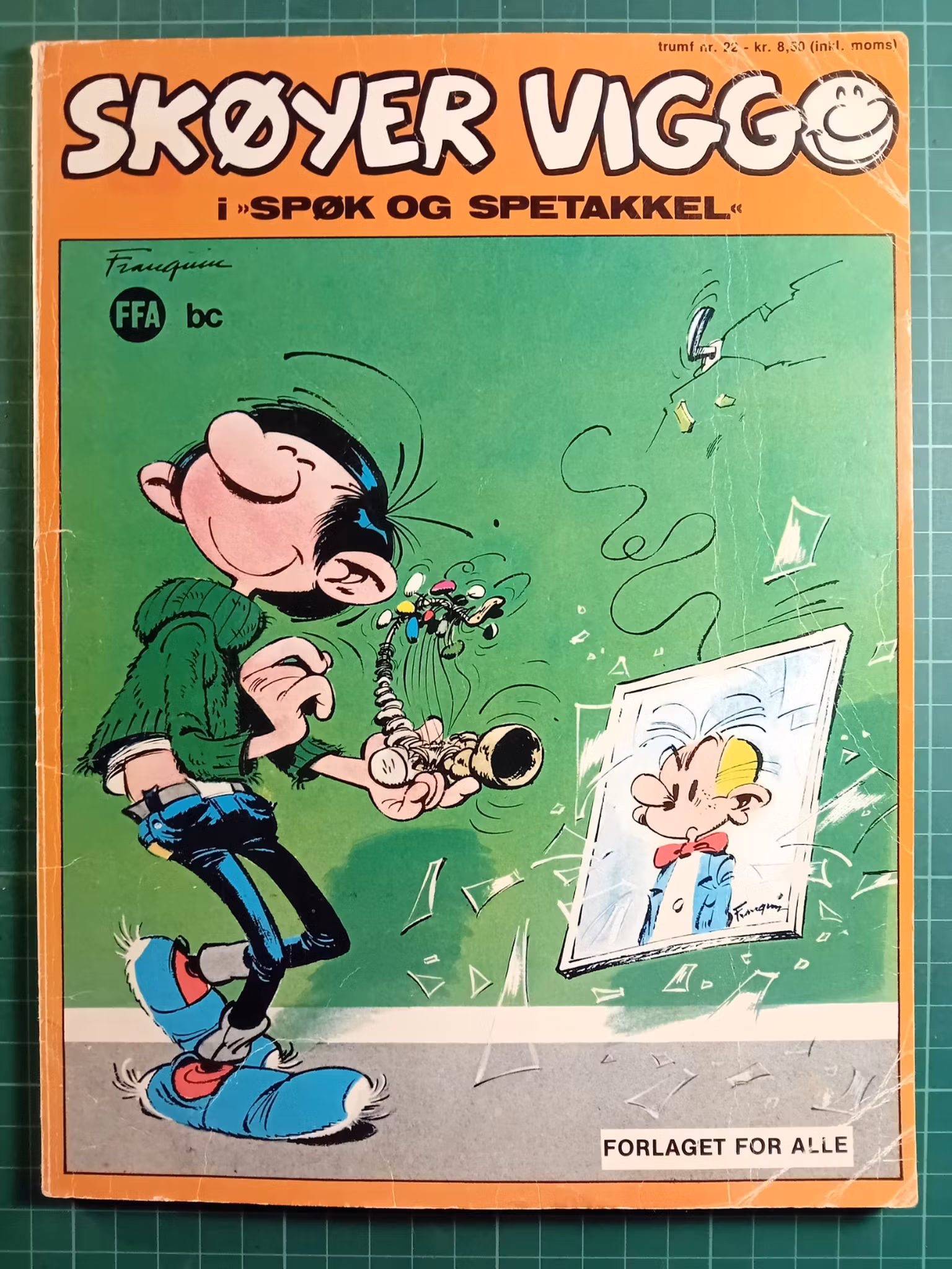 Spøk og spetakkel med Viggo (Trumf album 22)