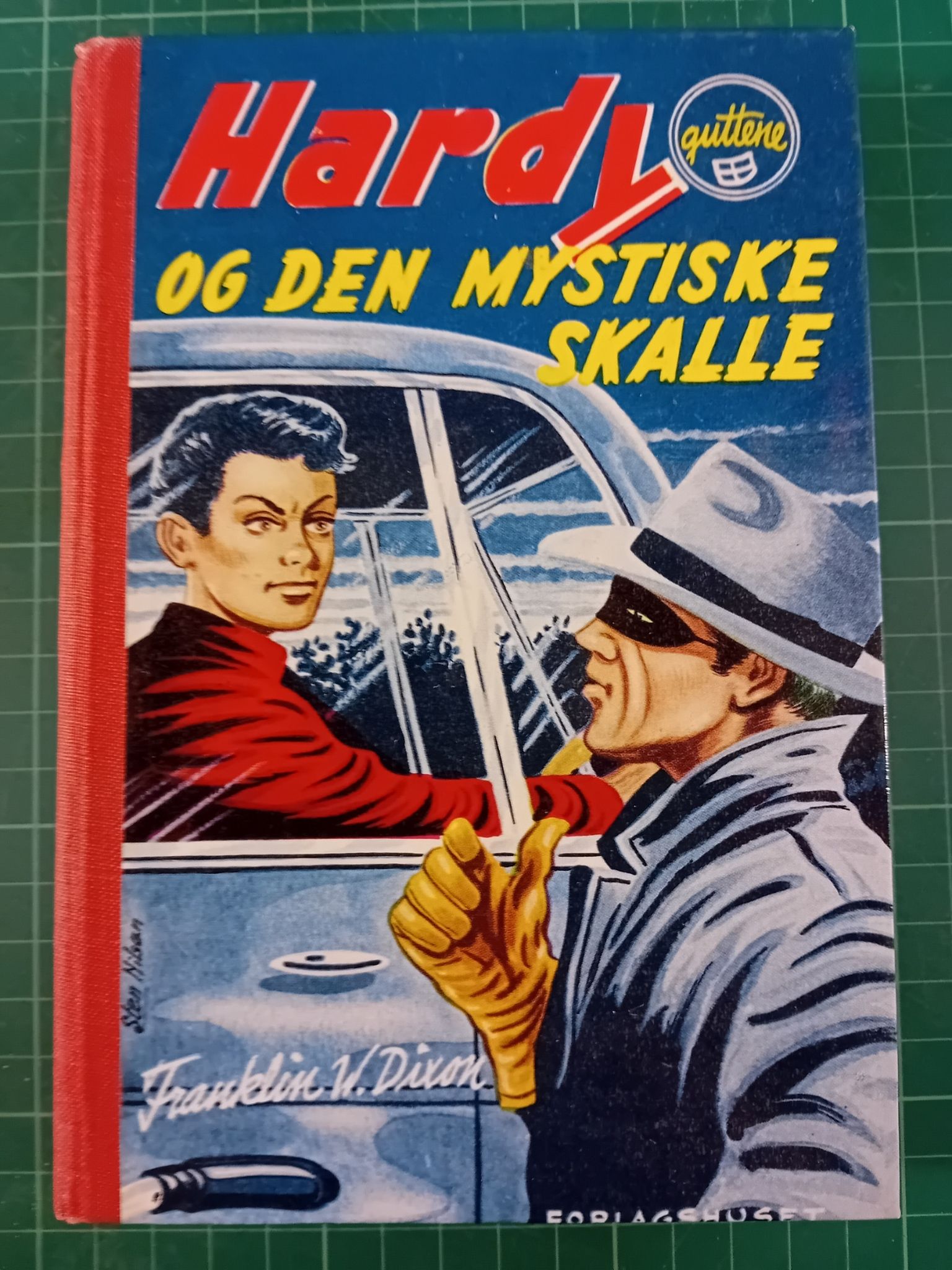027 Hardy-guttene og den mystiske skalle