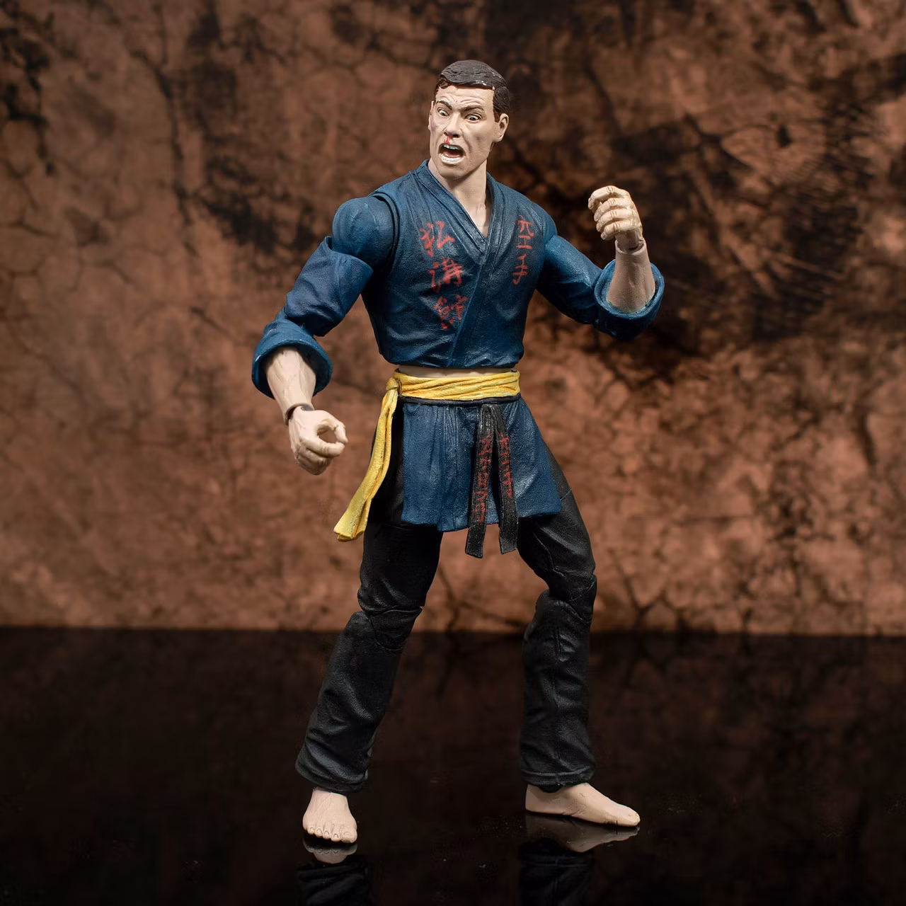 Jean-Claude Van Damme Deluxe Action Figure Blue Gi Version 18 cm