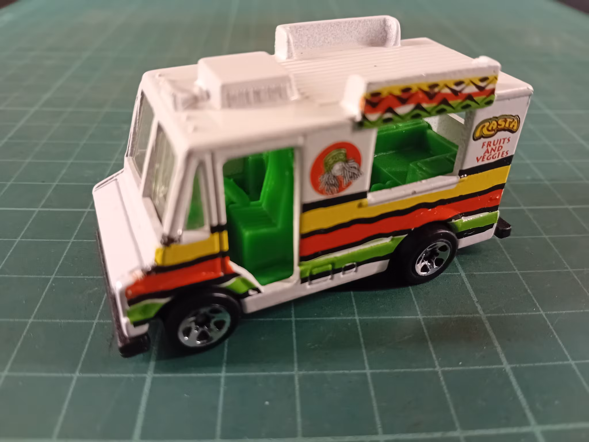 Hot Wheels Tropicool