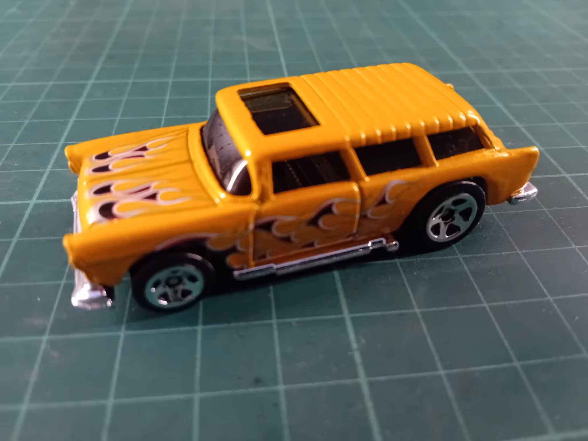 Hot Wheels Chevy Nomad