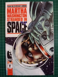 Martha Washington stranded in space (One-shot)