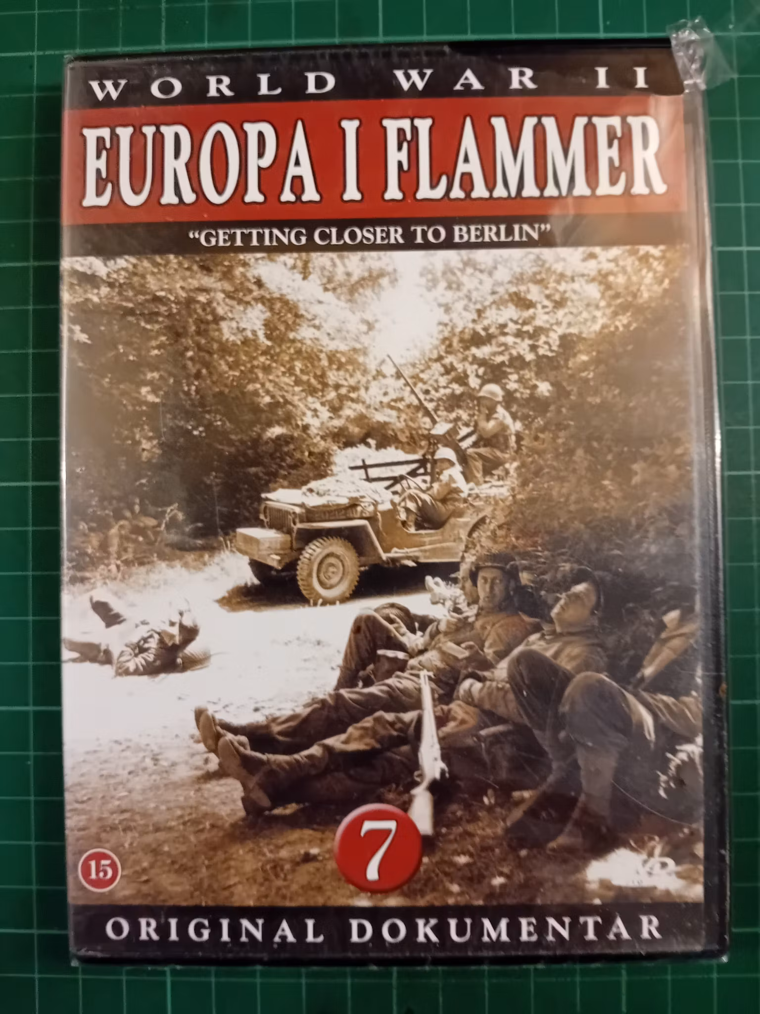 DVD : Europa i flammer Getting closer to Berlin (forseglet)