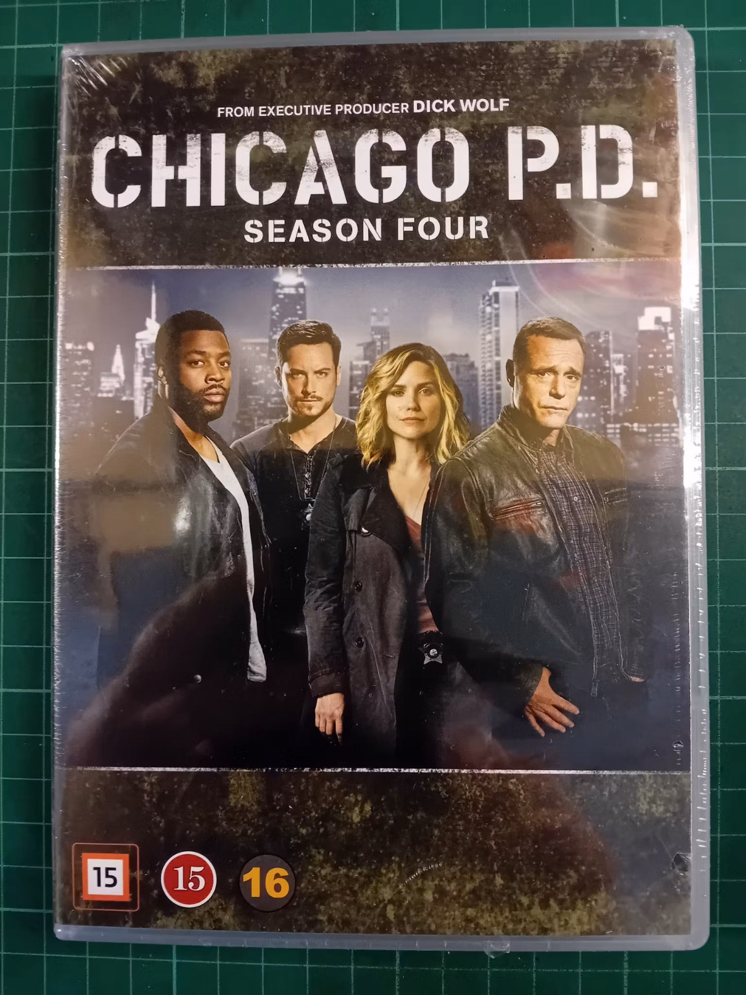 DVD : Chicago P.D. Sesong 4 (forseglet)