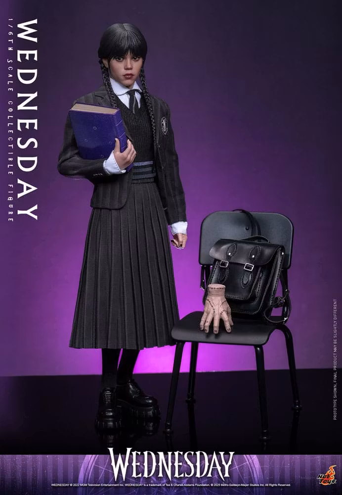 Wednesday Action Figure 1/6 Wednesday 27 cm (Totalpris 4.695,-)