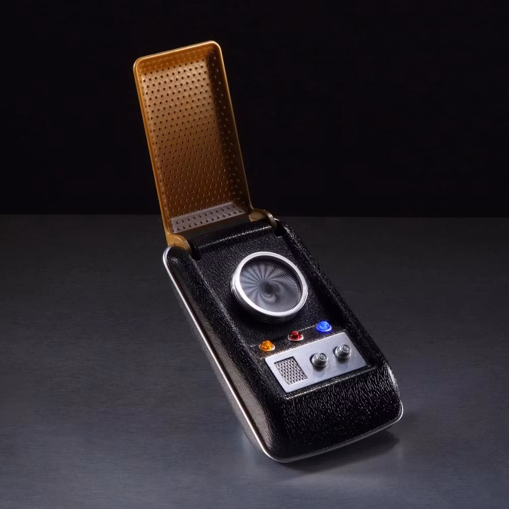 Star Trek: The Original Series Replica 1/1 Communicator (Totalpris 695,-)