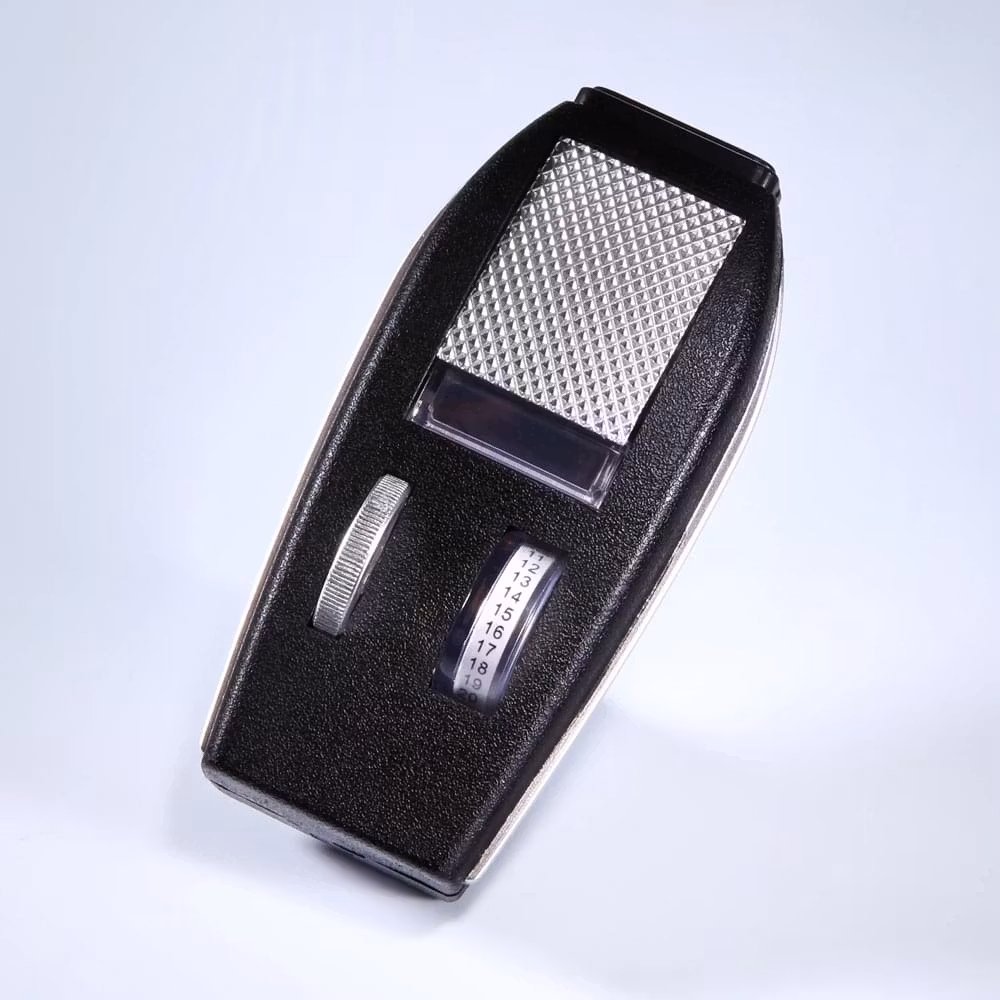 Star Trek: The Original Series Replica 1/1 Phaser Type-2 (Totalpris 695,-)