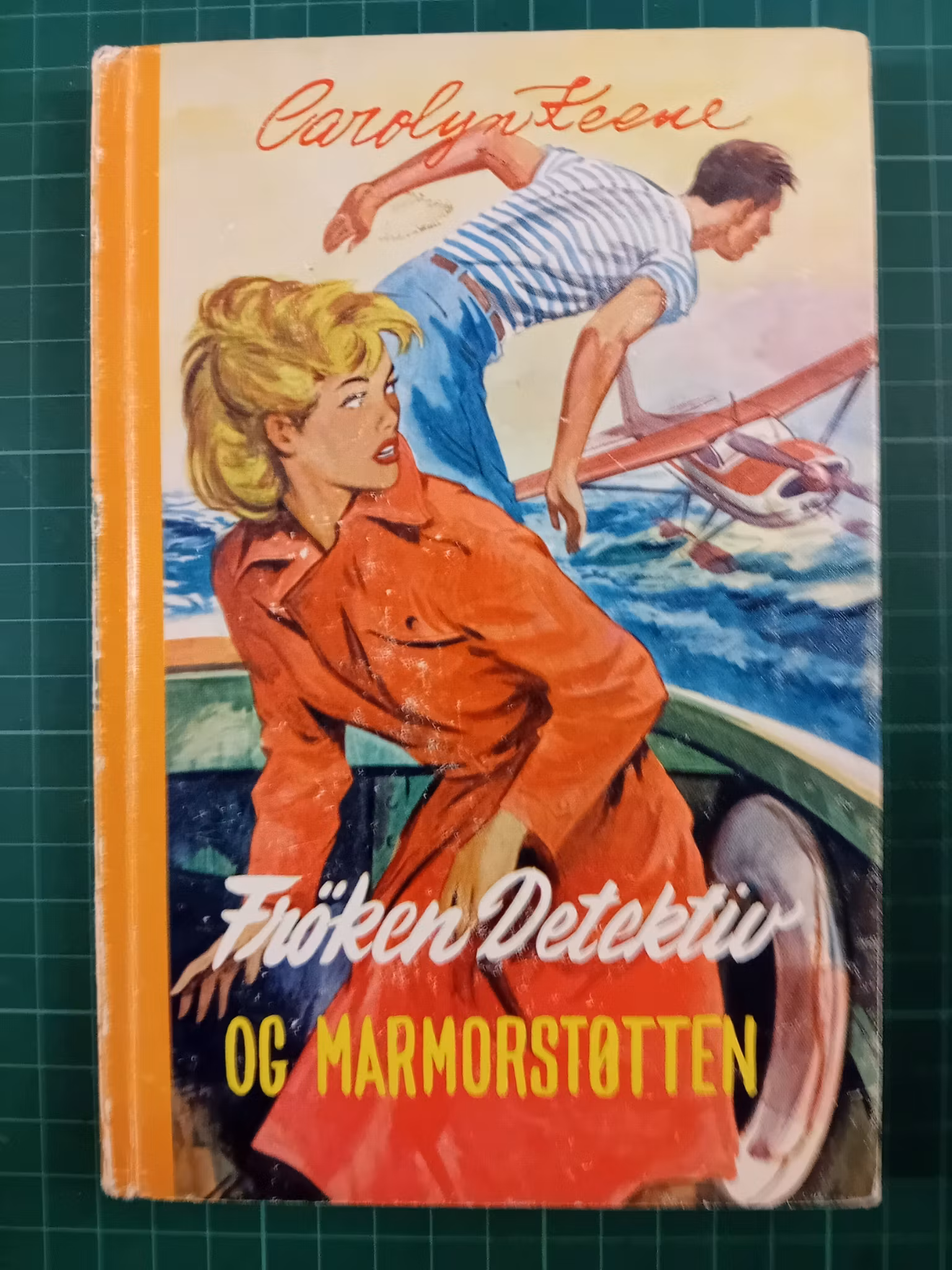 Frøken Detektiv 14 og marmorstøtten