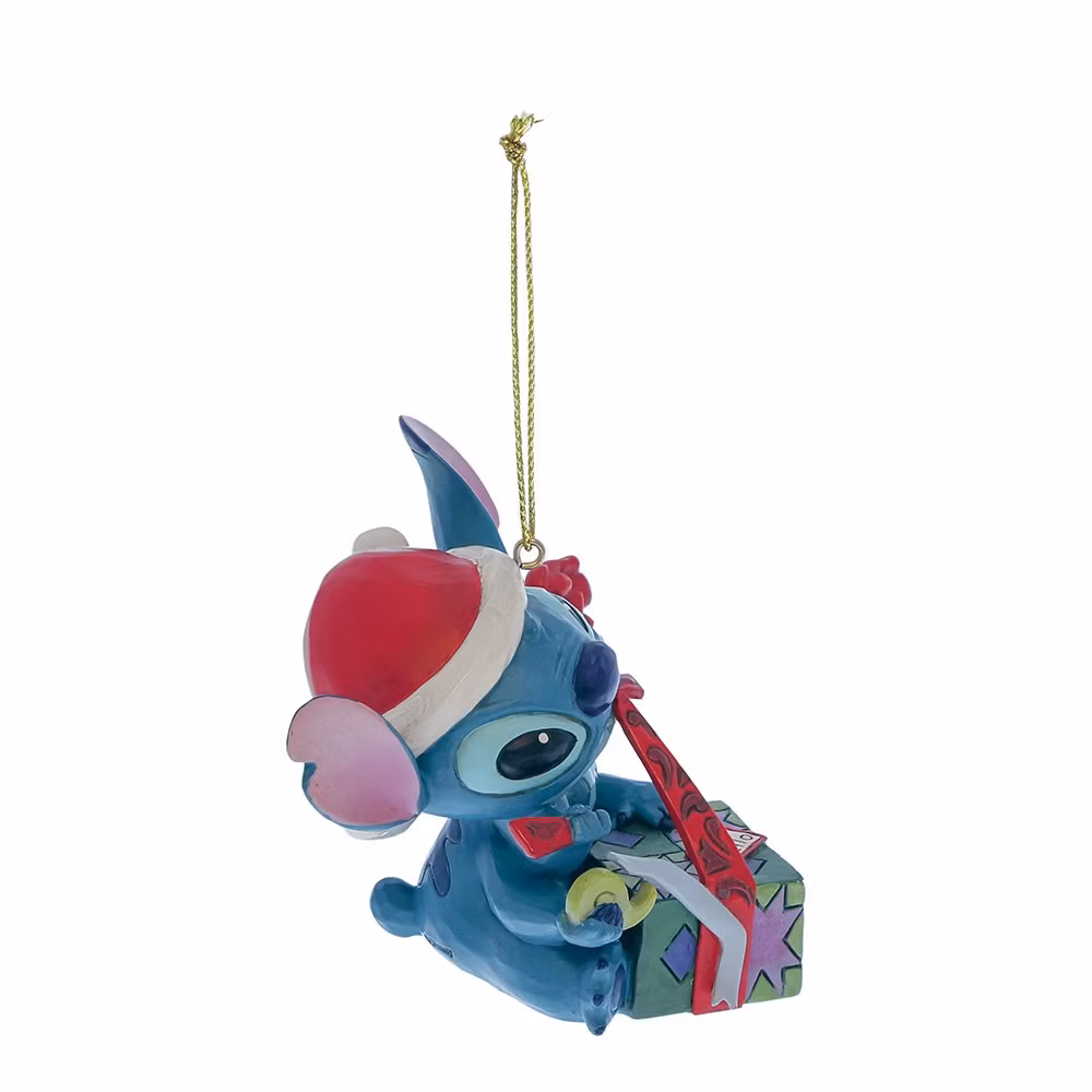 Stitch åpner gaver for oppheng