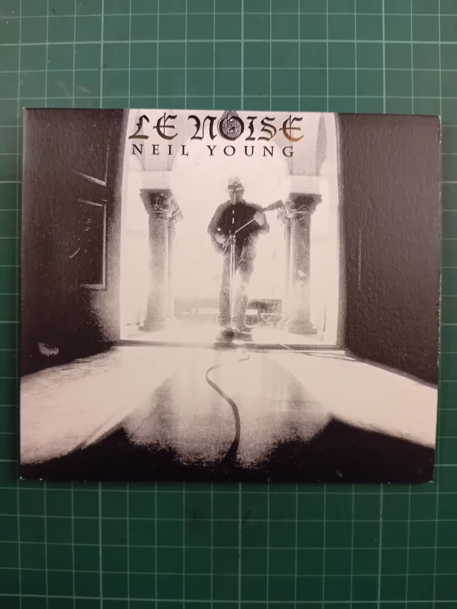 Neil Young – Le Noise (pappcover)