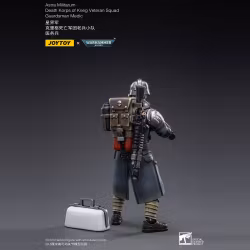 Warhammer 40k Action Figure 1/18 Death Korps of Krieg Veteran Squad Guardsman Medic 10 cm (Totalpris 429,-)