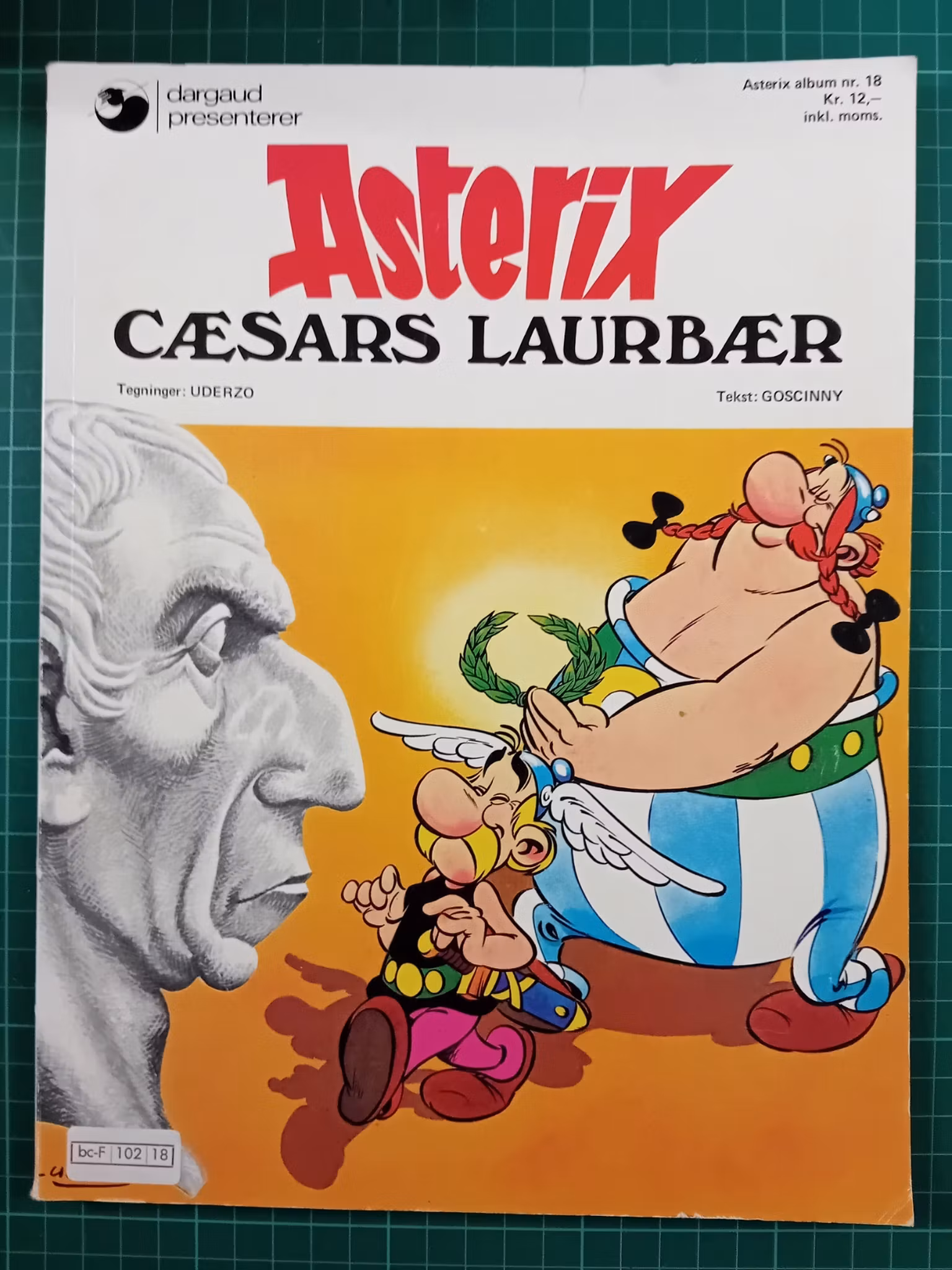 Asterix 18 Cæsars laurbær