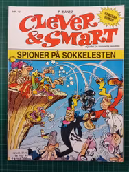 Clever & Smart 13 Spioner på sokkelesten