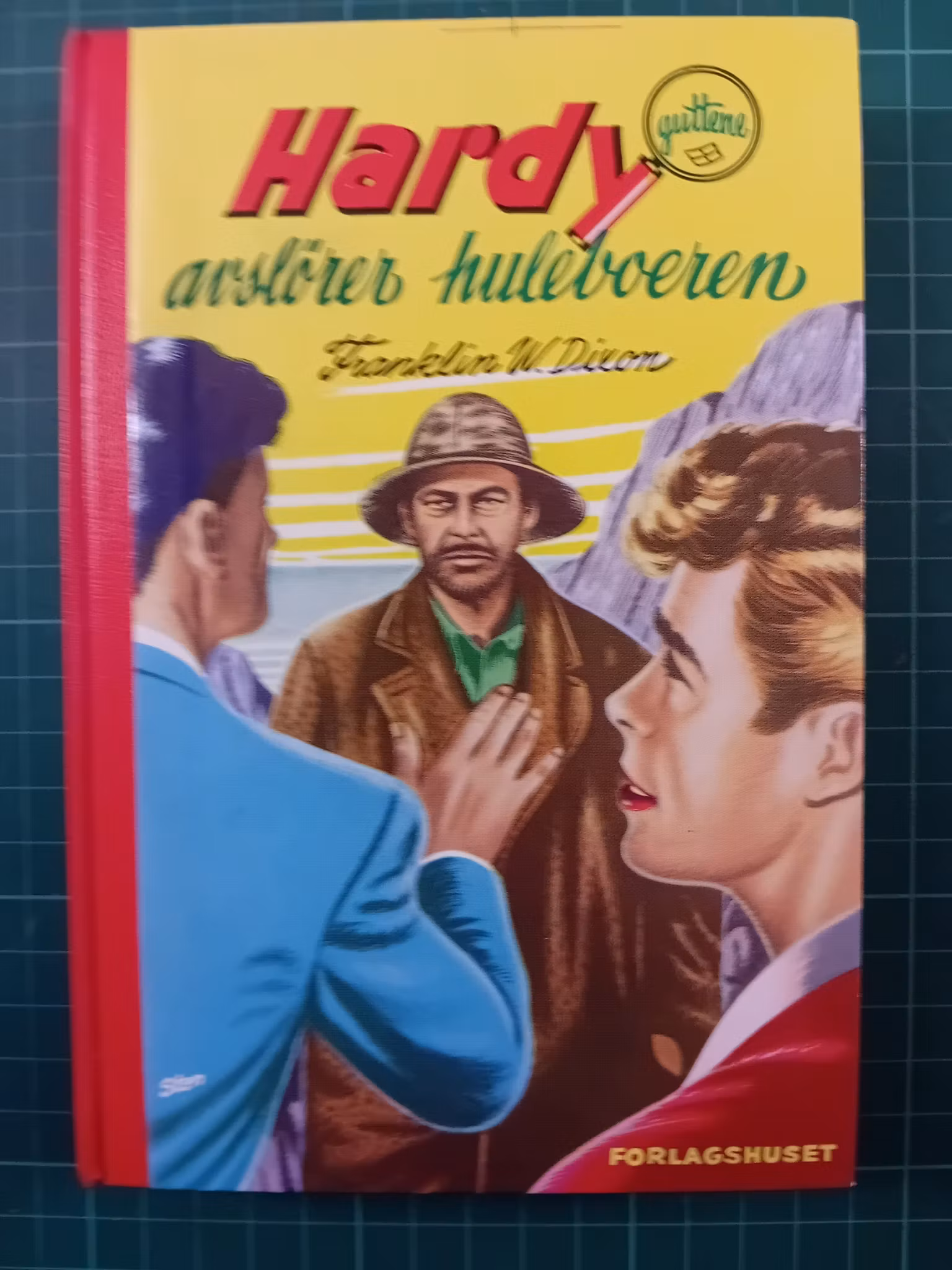 007 Hardy-guttene avslører huleboeren