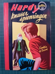 020 Hardy-guttene knuser spionringen