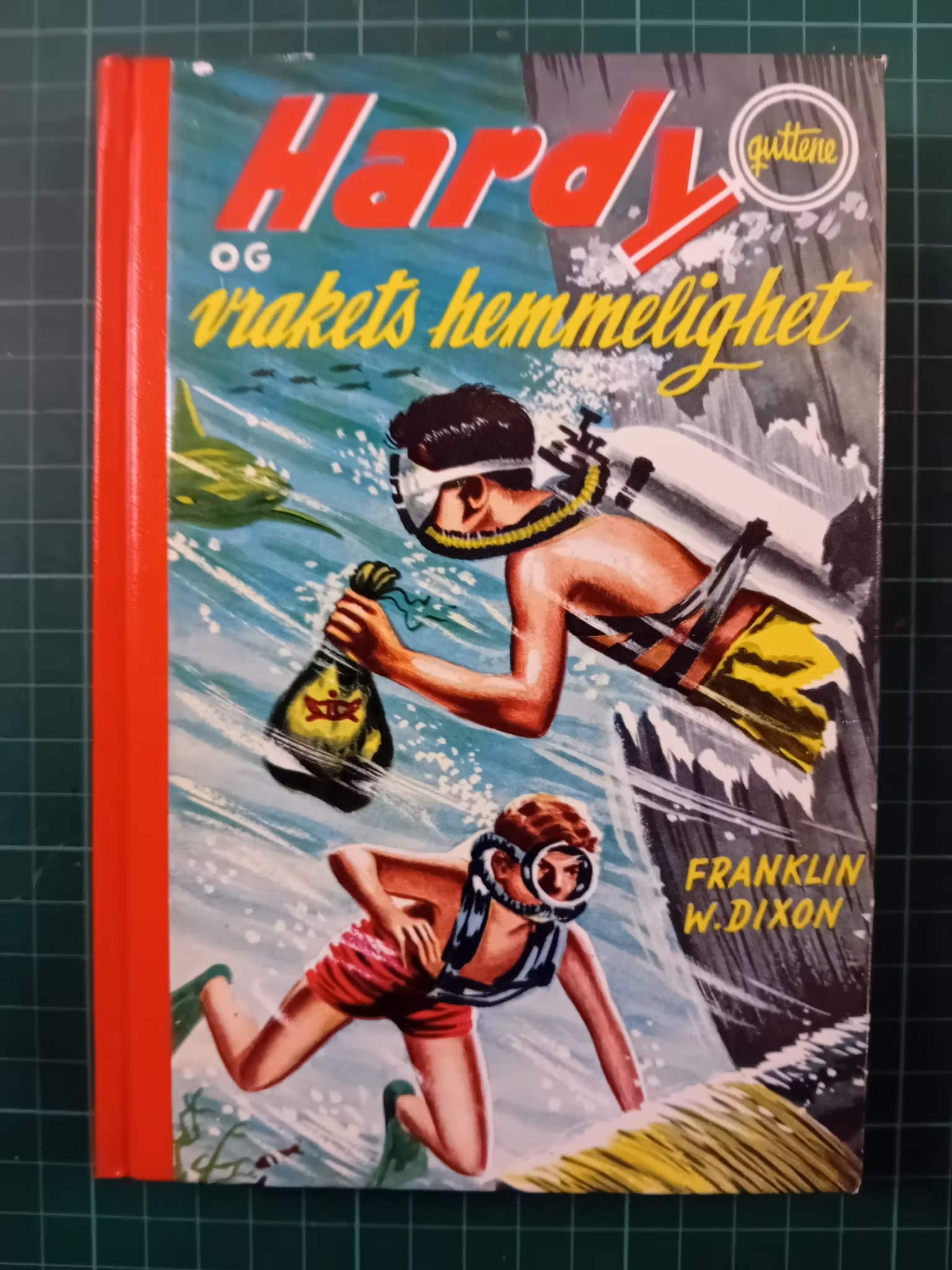 035 Hardy-guttene og vrakets hemmelighet