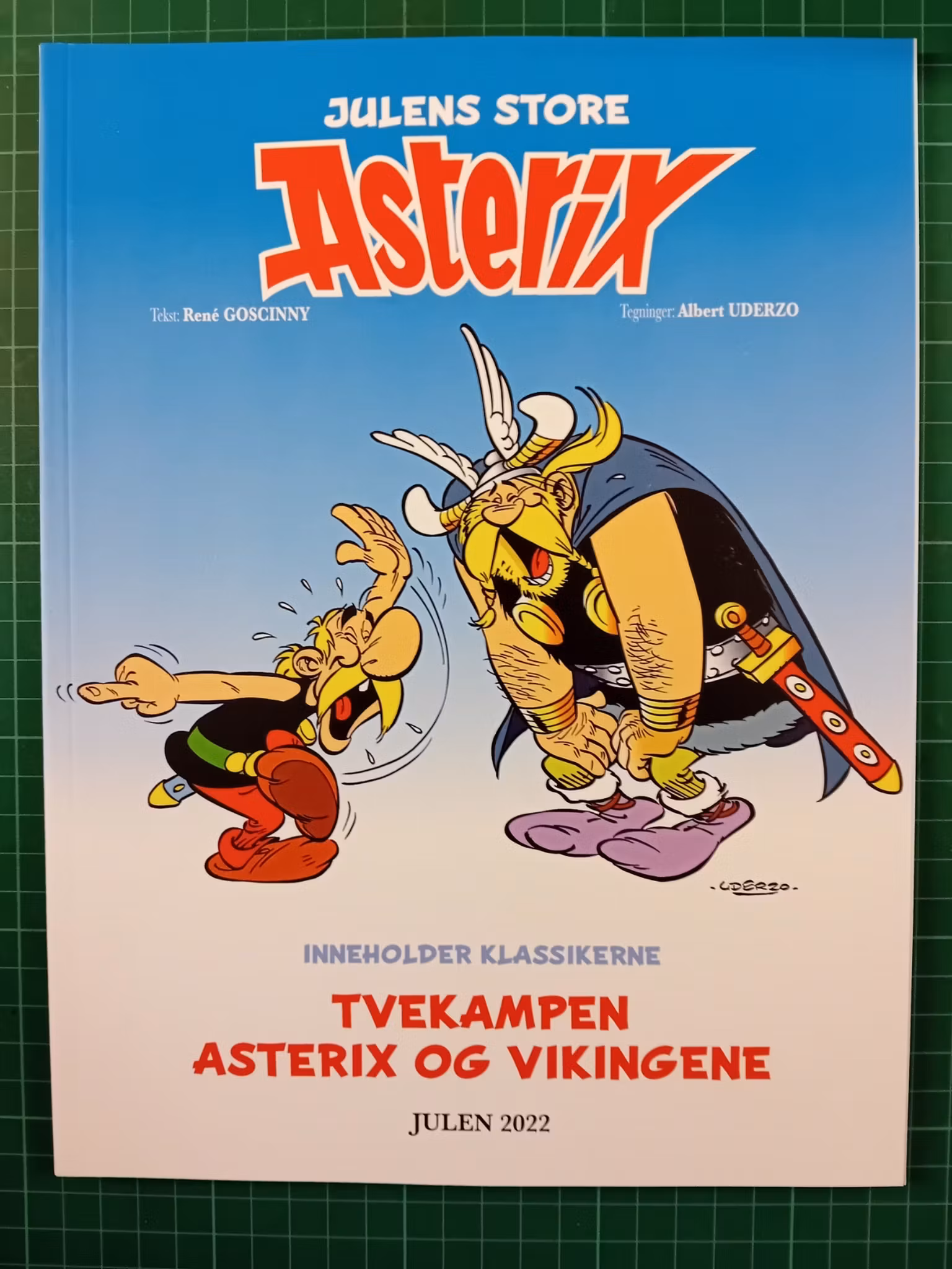Asterix Julen 2022 Tvekampen + Asterix og vikingene