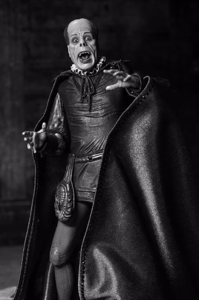 Phantom of the Opera (1925) Ultimate Action Figure Masque of the Red Death (B&W) 18 cm (Totalpris 549,-)