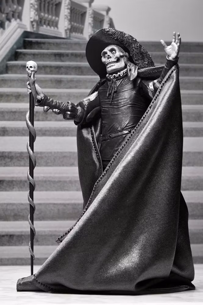 Phantom of the Opera (1925) Ultimate Action Figure Masque of the Red Death (B&W) 18 cm (Totalpris 549,-)