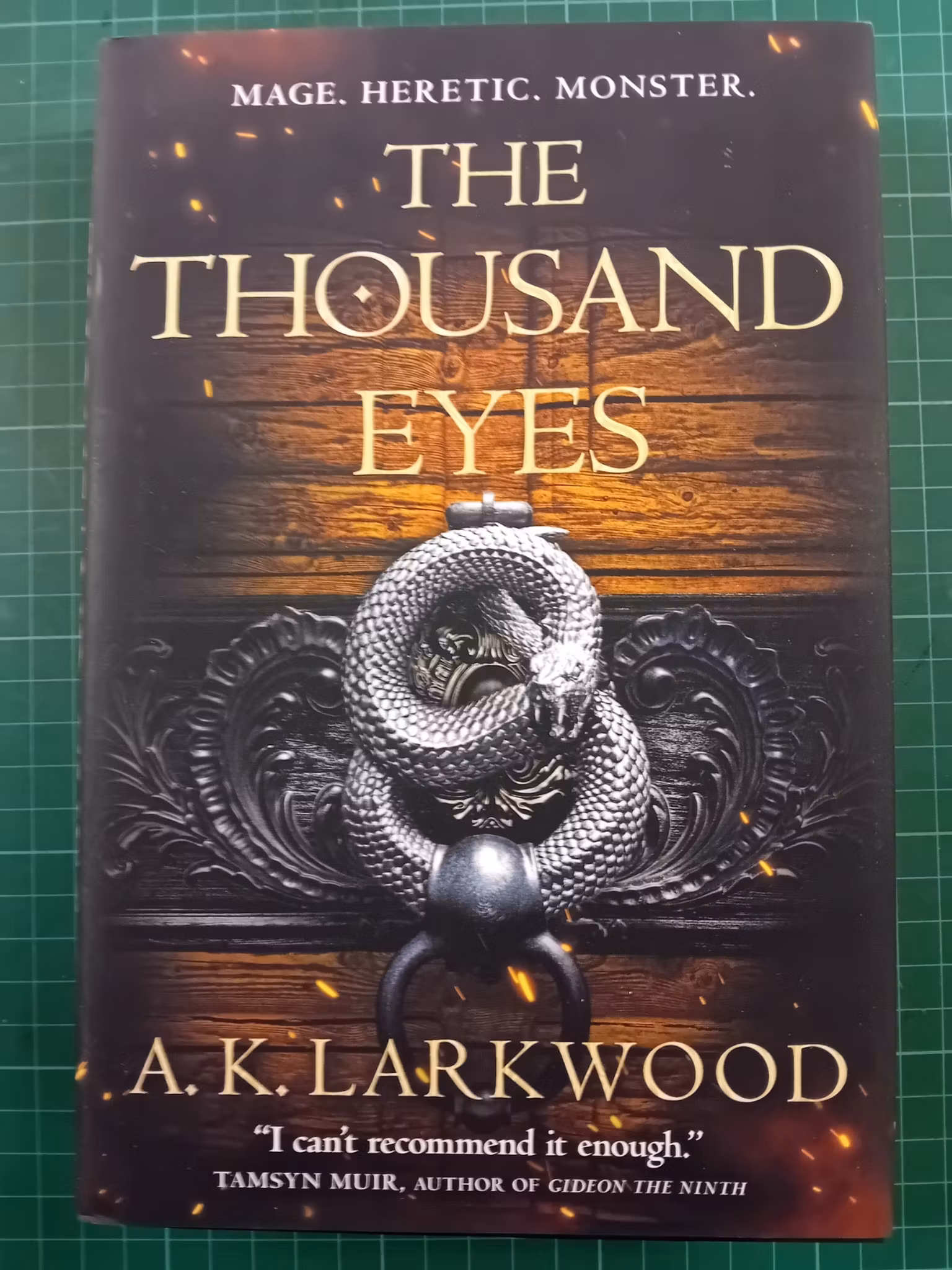 A. K. Larkwood : The Thousand Eyes
