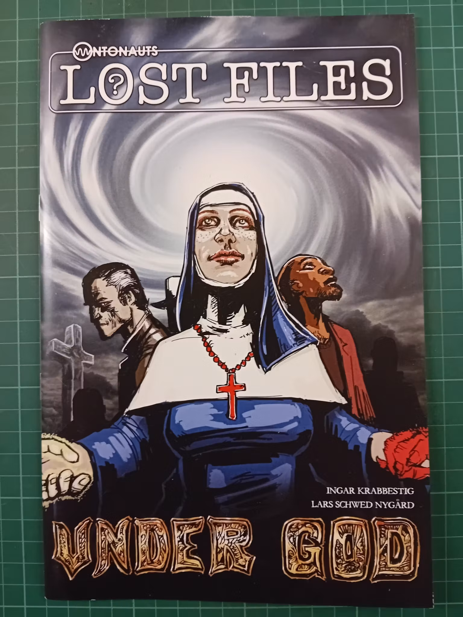 Ontonauts : Lost files - Under God (Norsk tegneserie med engelsk tekst)