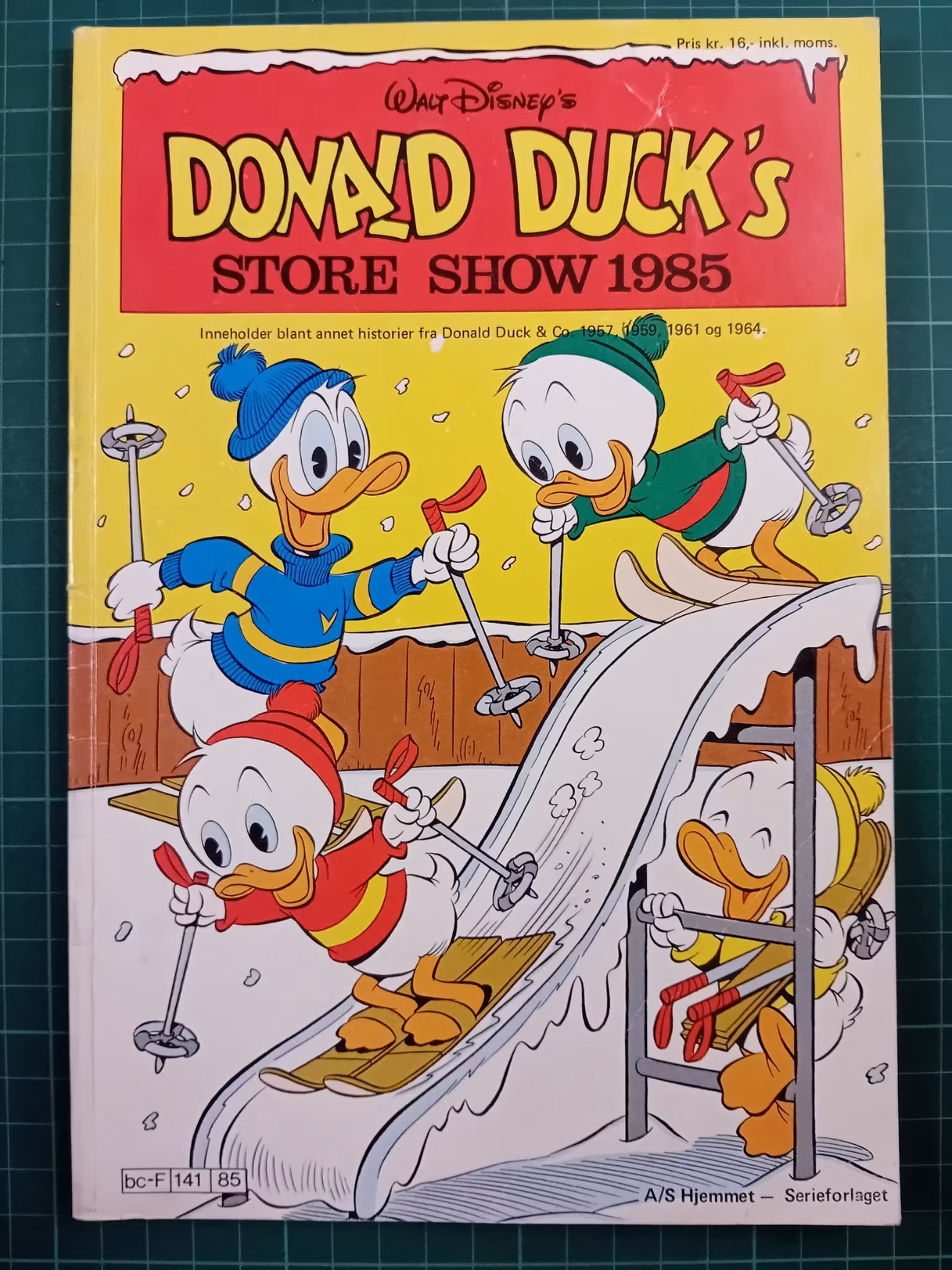 Donald Ducks 1985 Store show