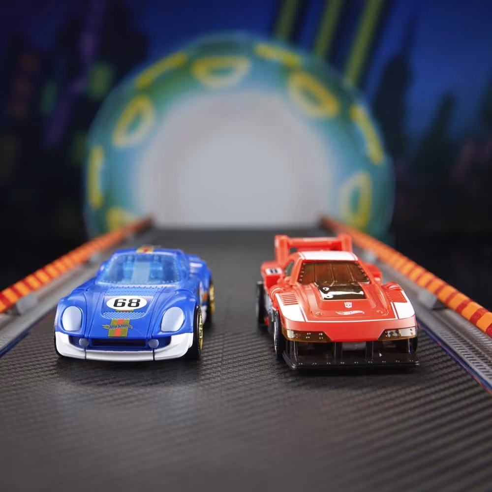 Transformers x Hot Wheels Collaborative Deluxe Class Action Figure El Segundo Coupe 13 cm (Totalpris 449,-)