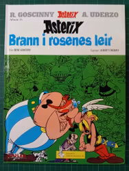 Asterix 15 Brann i rosenes leir