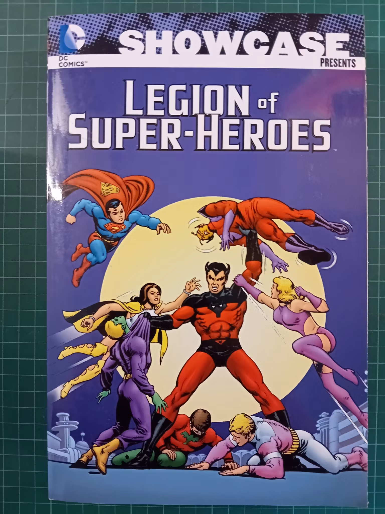 DC Showcase Legion of Super-Heroes 5