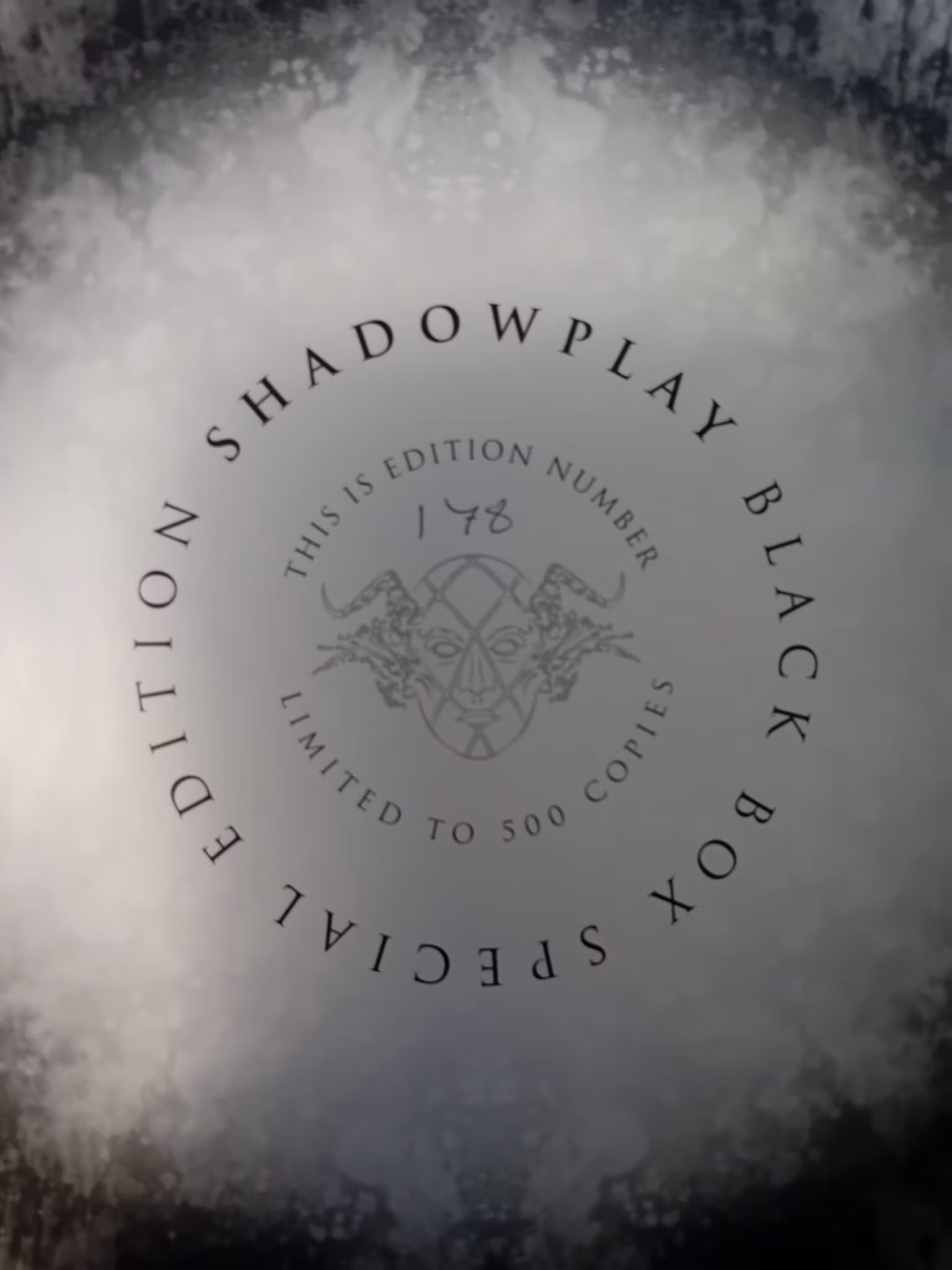 Shadowplay Black Box Edition nr 178/500 produsert, signert