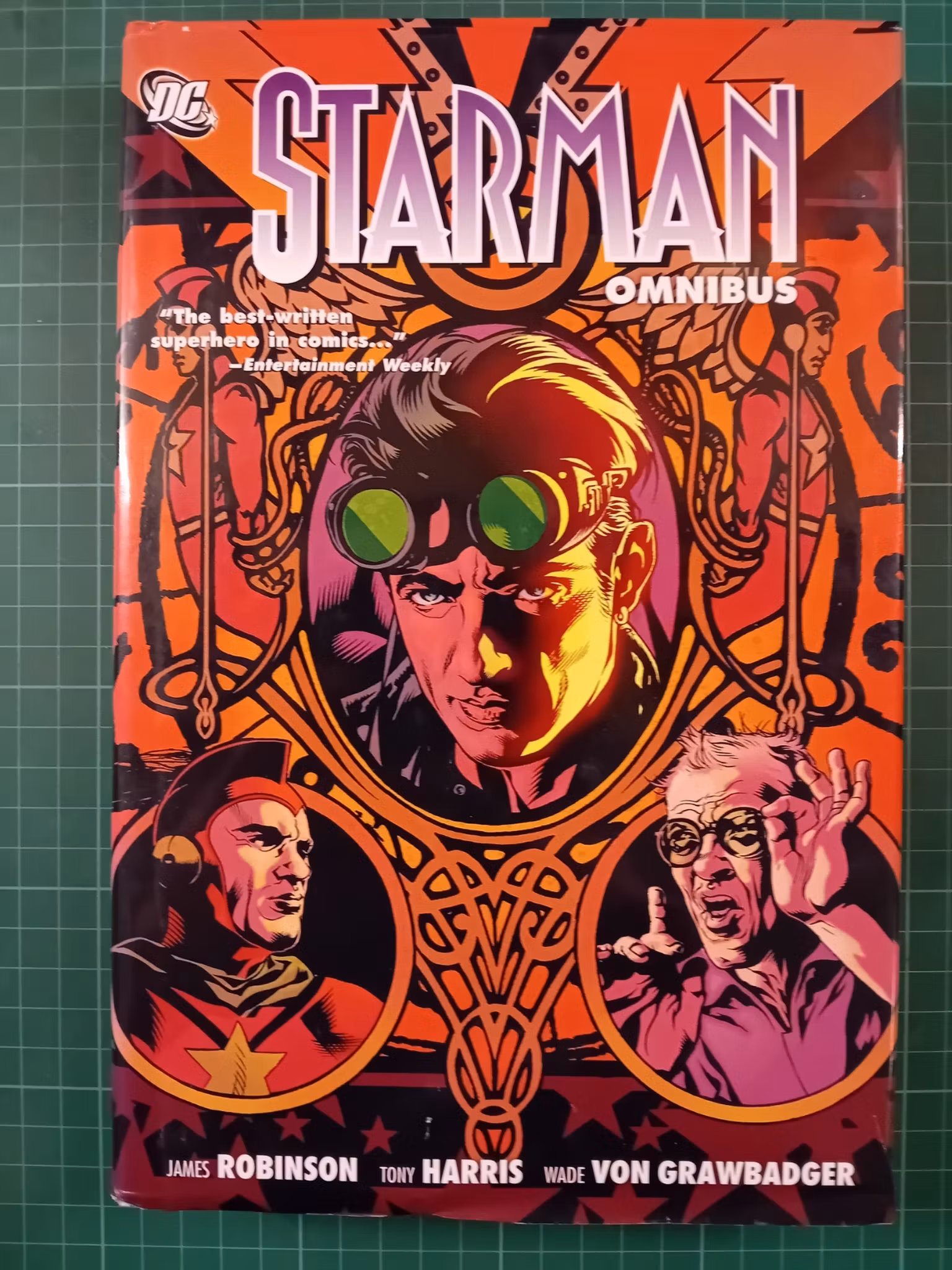 Starman Omnibus Vol 1