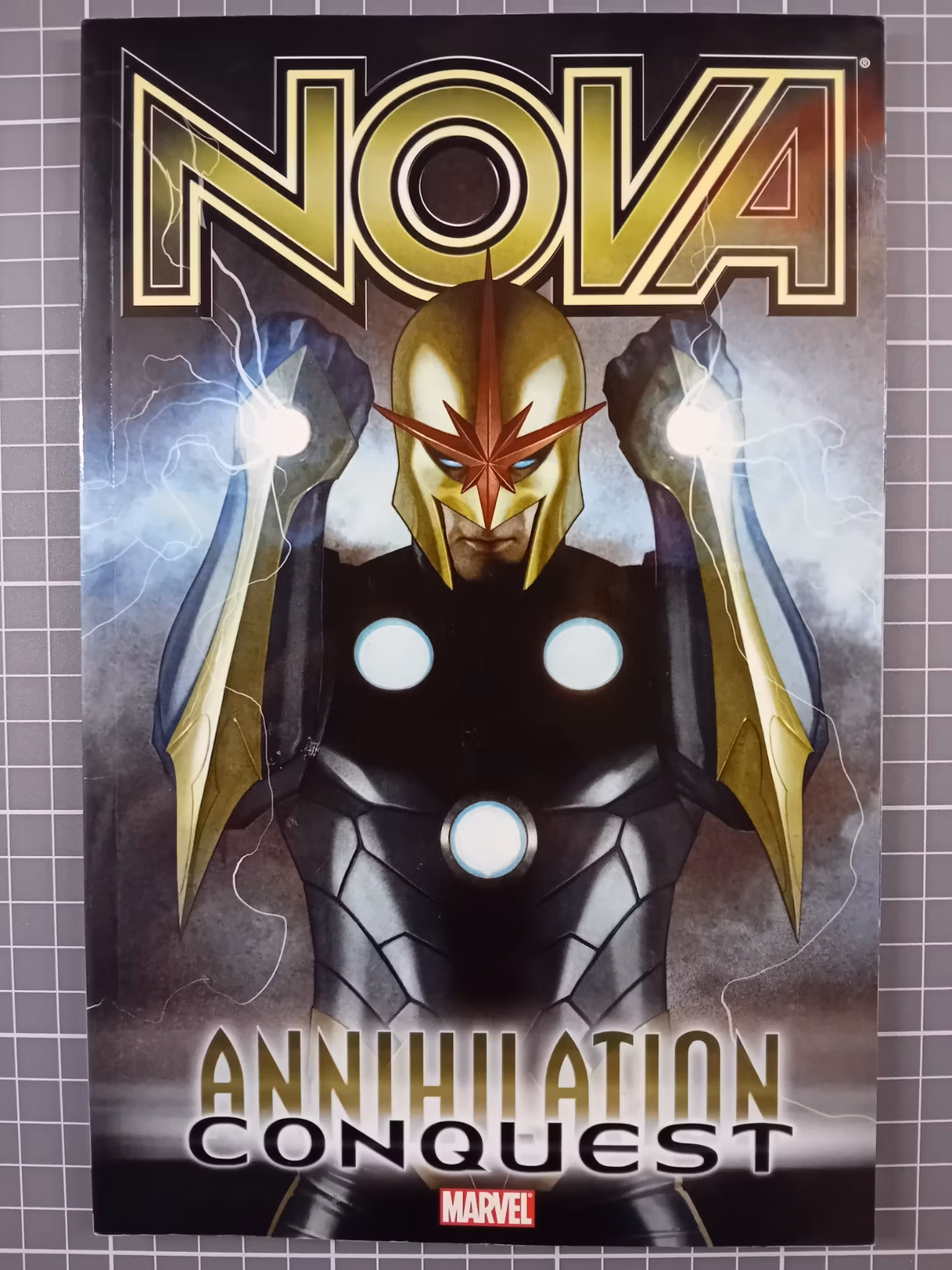 Nova, Vol 1