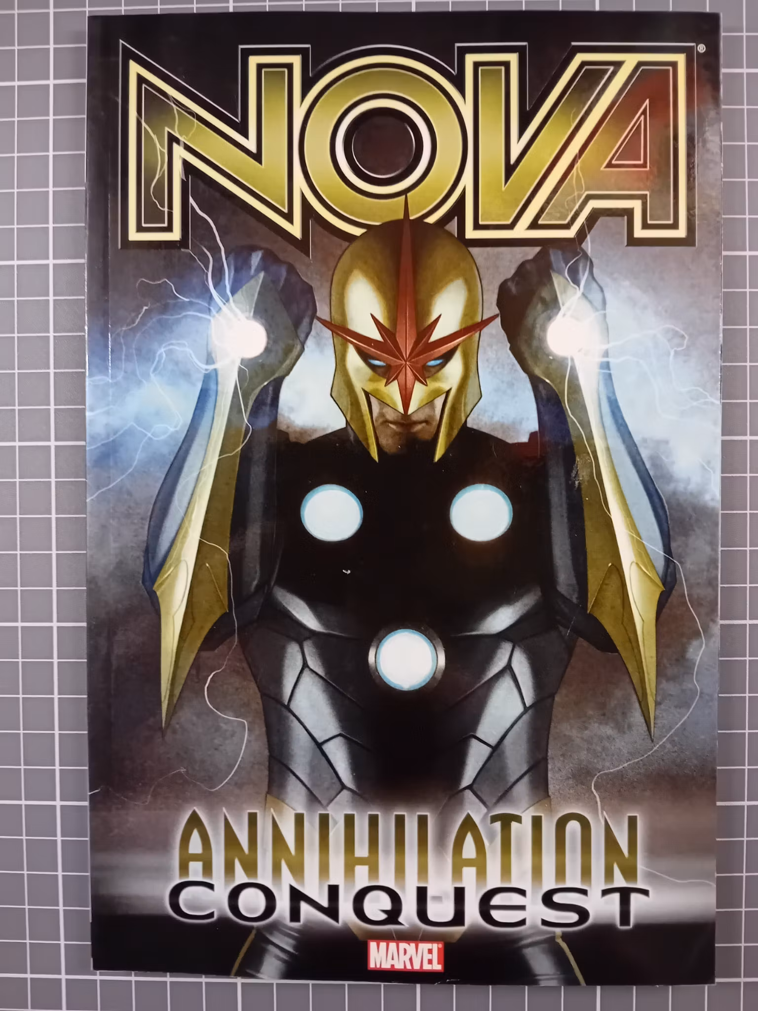 Nova, Vol 1