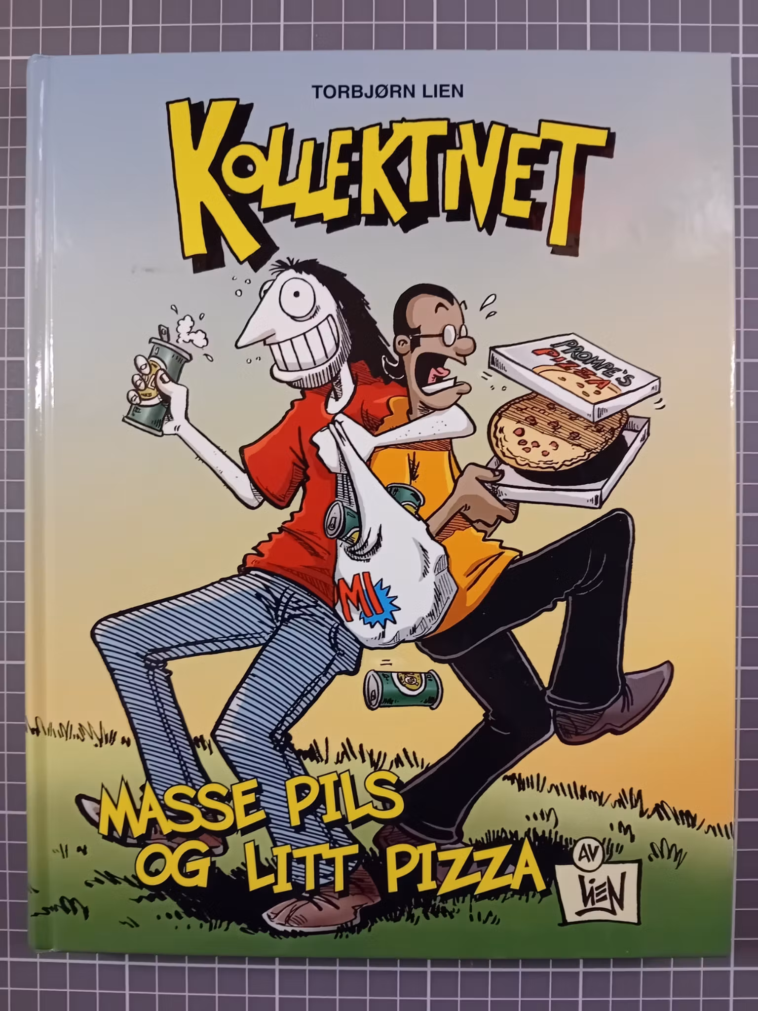Kollektivet Bok nr.1 Masse pils og litt pizza