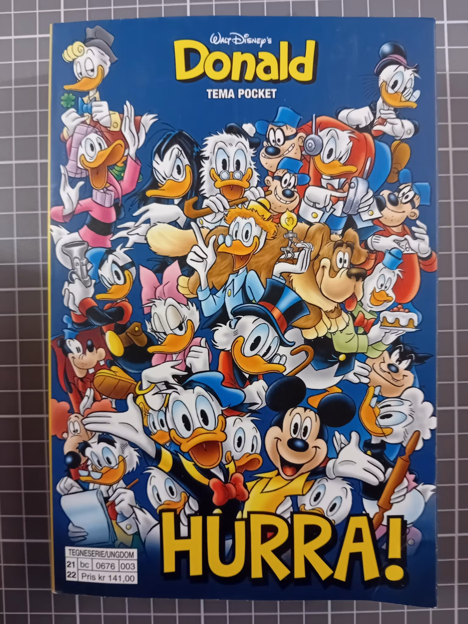 Donald Tema Pocket Hurra