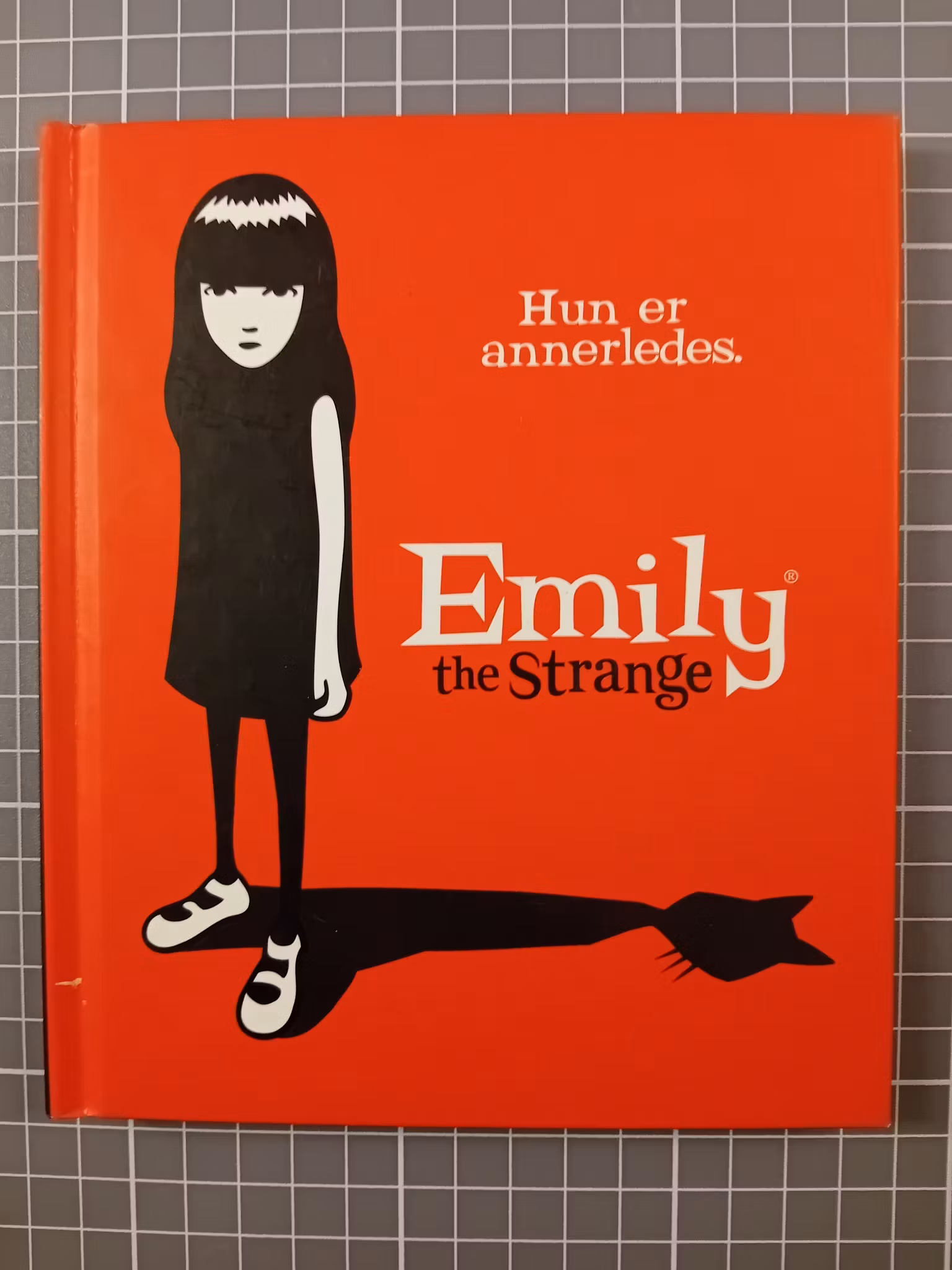 Emily the strange Hun er anderledes