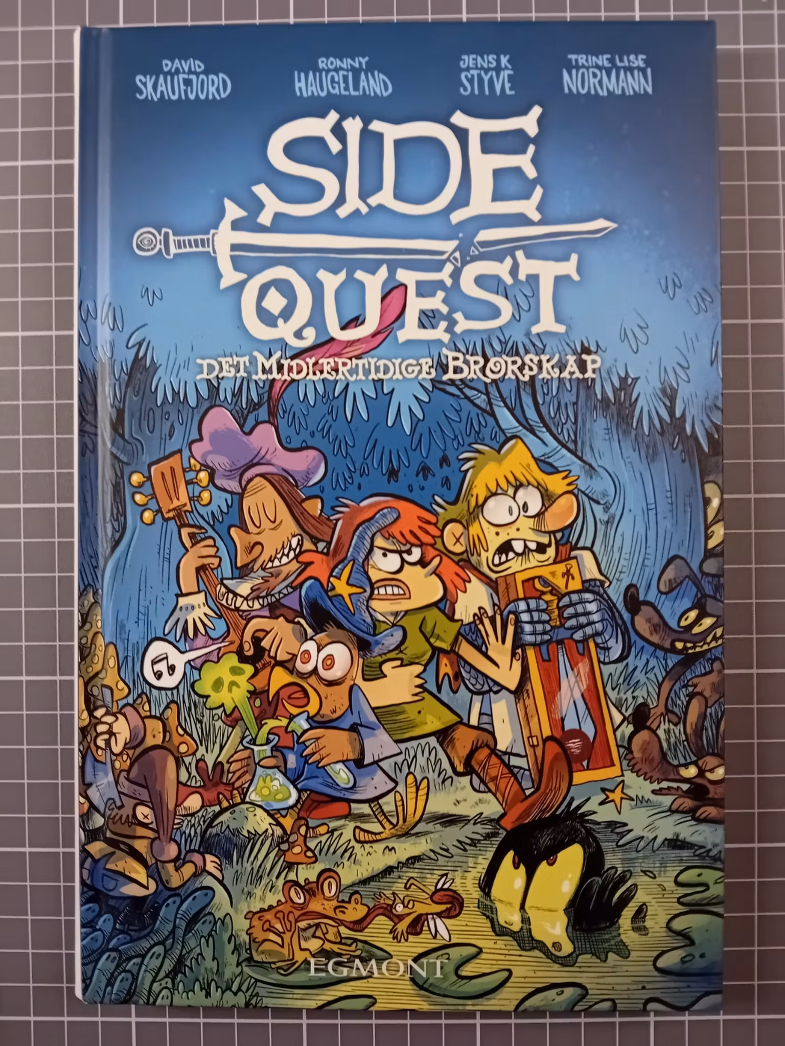 Side Quest 1 Den midlertidige brorskap (med signert A5 bilde)