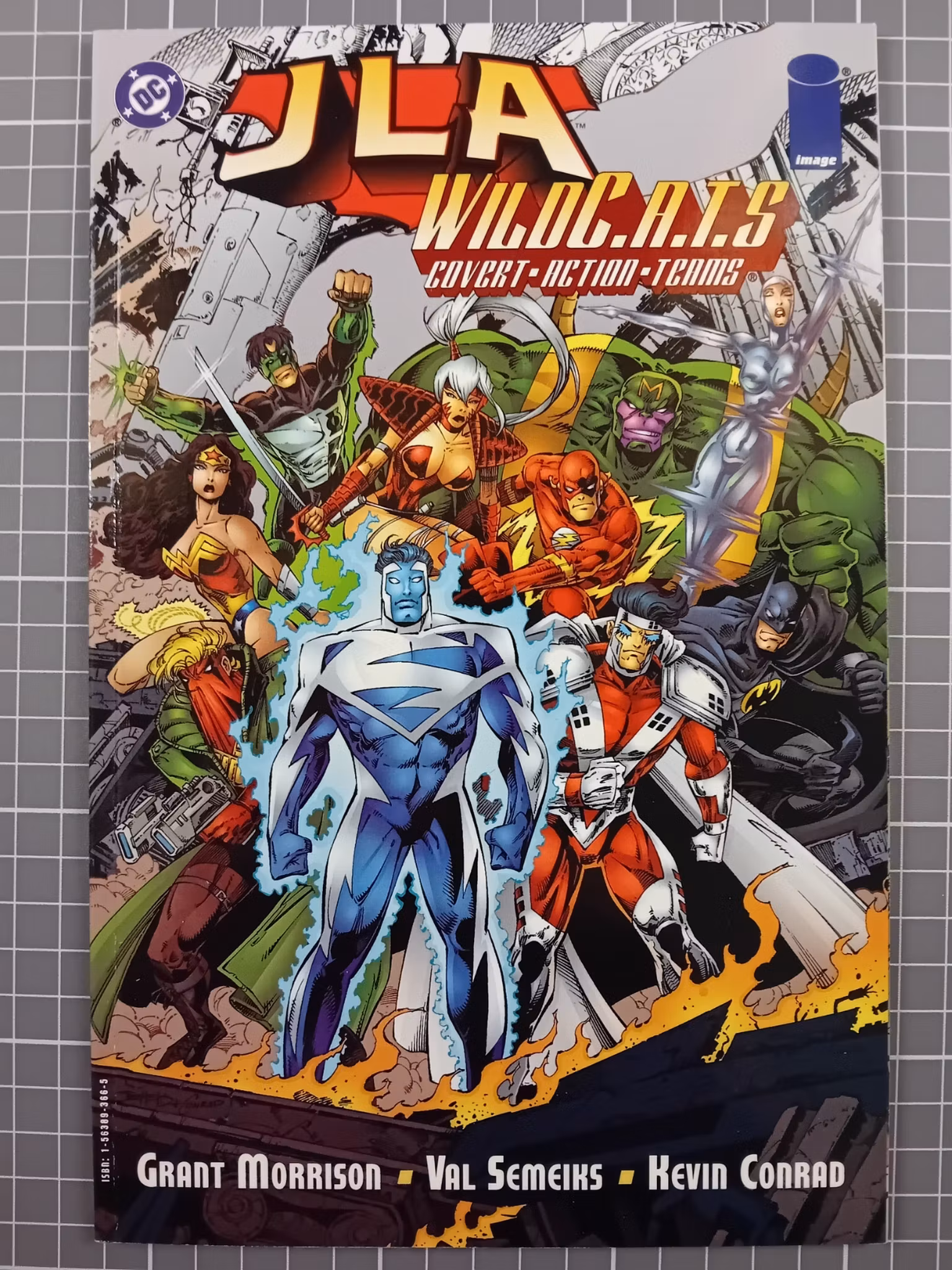 JLA Wildc.a.t.s.