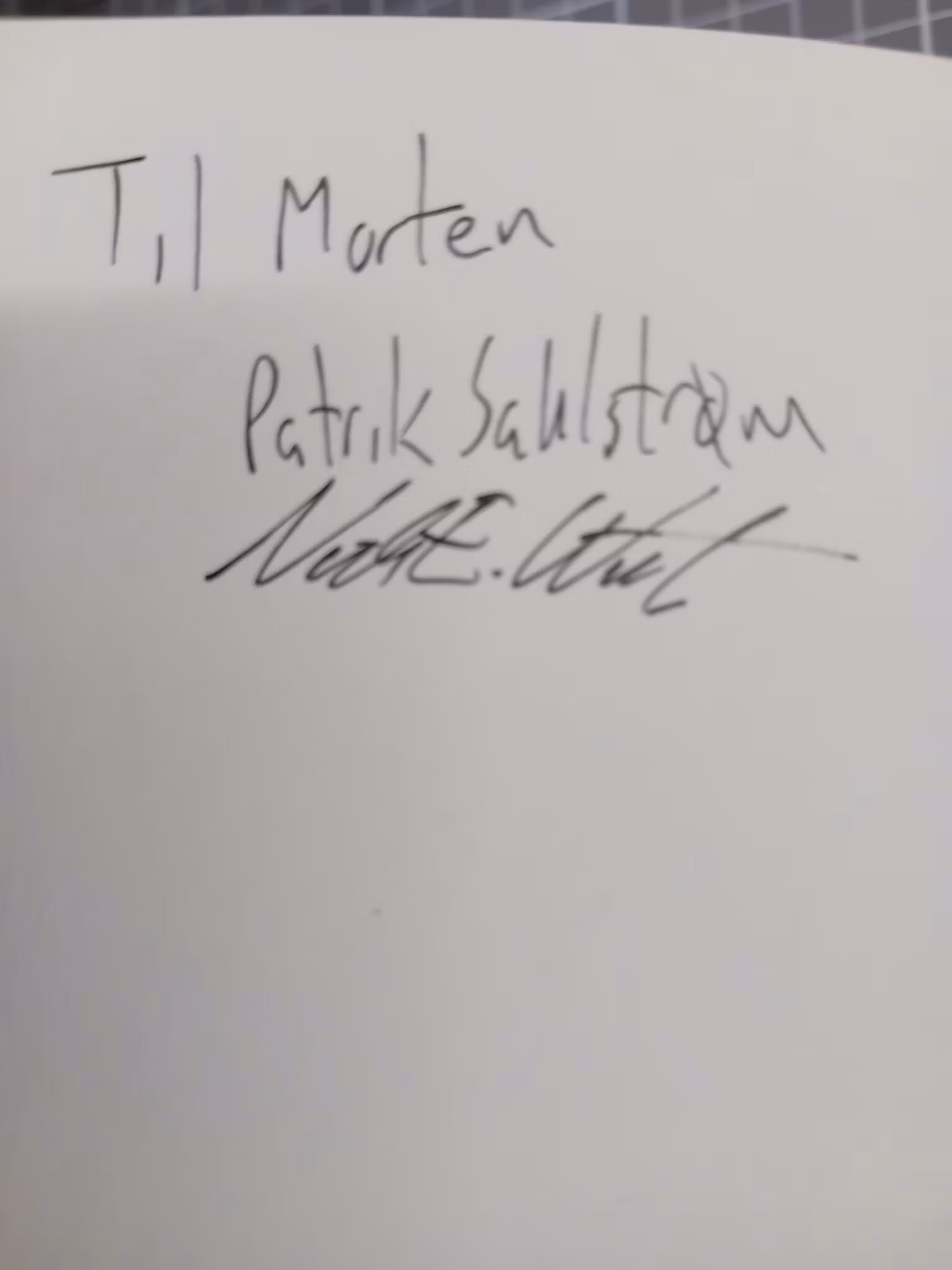 Future Darkness Vol 1 (engelsk tekst) (Med signert hilsen)