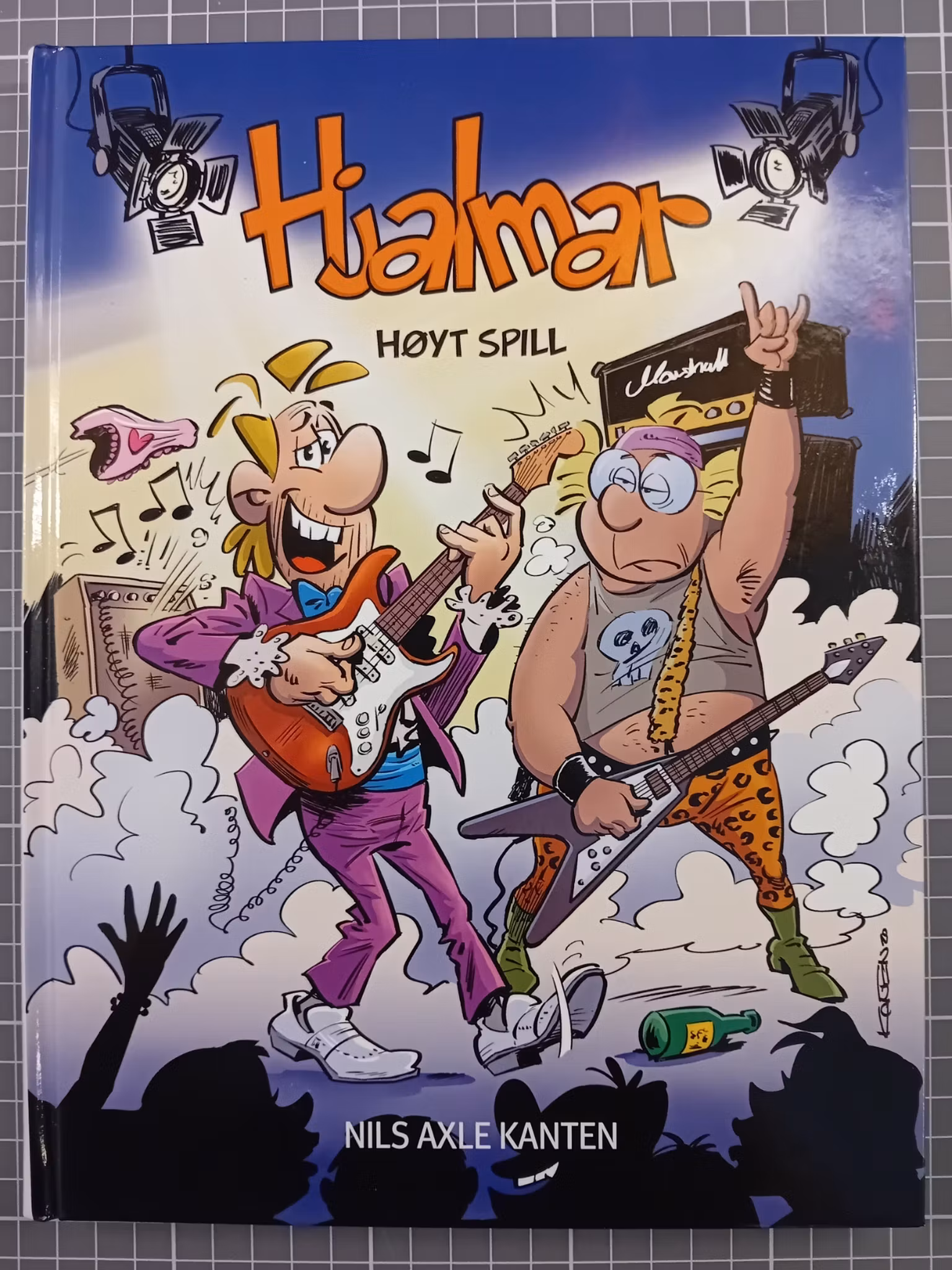 Hjalmar Høyt spill (Med signert hilsen)
