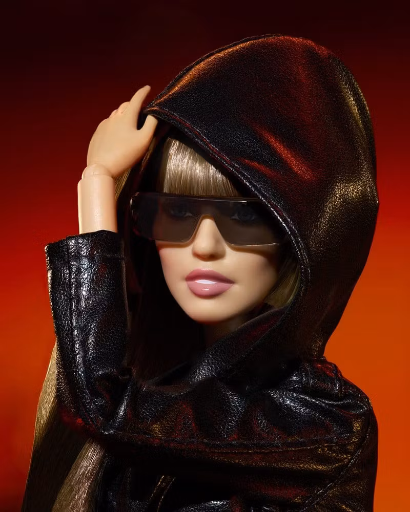 Barbie Signature Doll Miley Cyrus (totalpris 949,-)