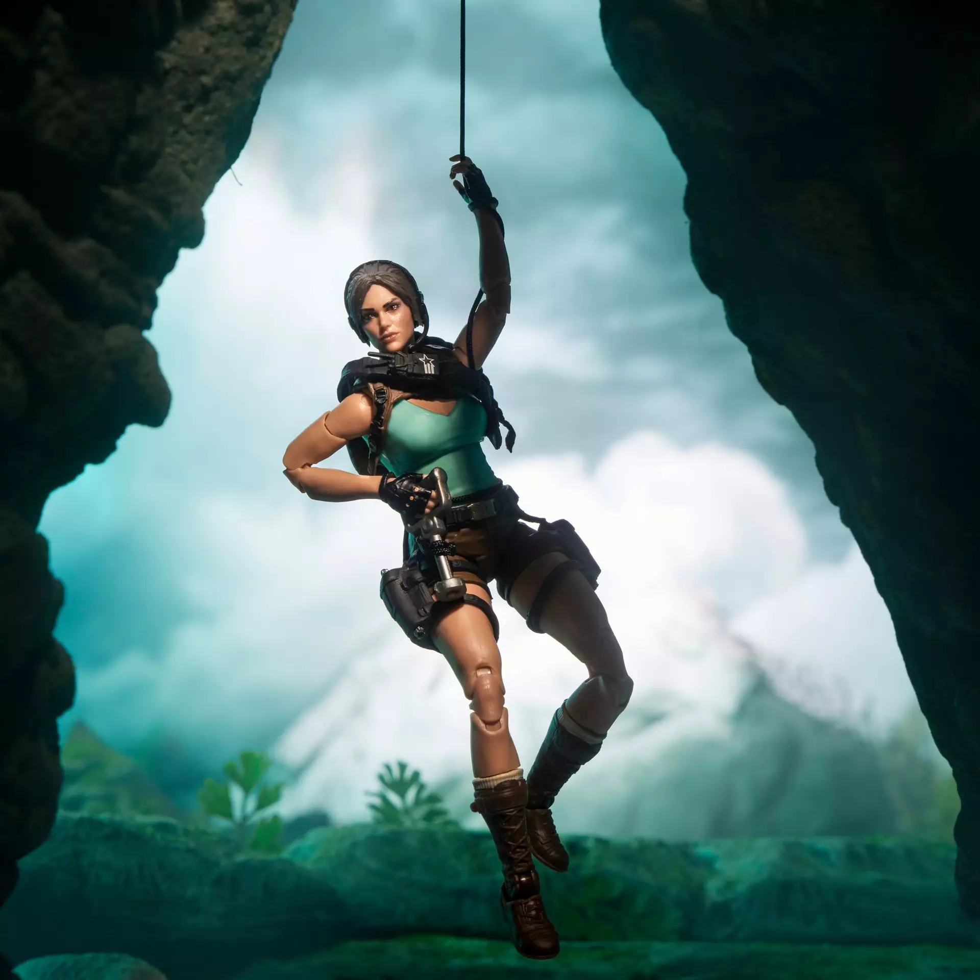 G.I. Joe Classified Series Retro Cardback Collaborative Action Figure Lara "Tomb Raider" Croft 15 cm (Totalpris 649,-)
