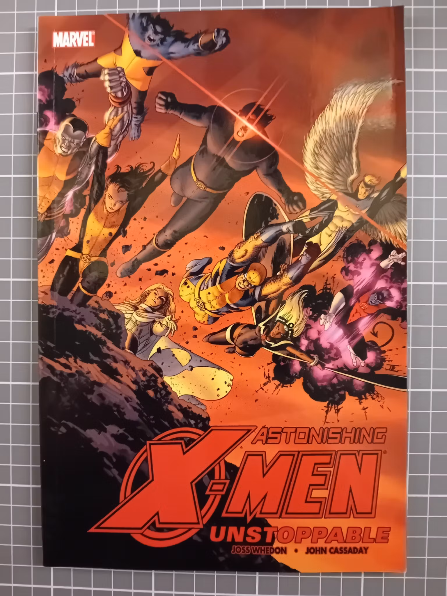 Astonishing X-men vol 4 Unstoppable