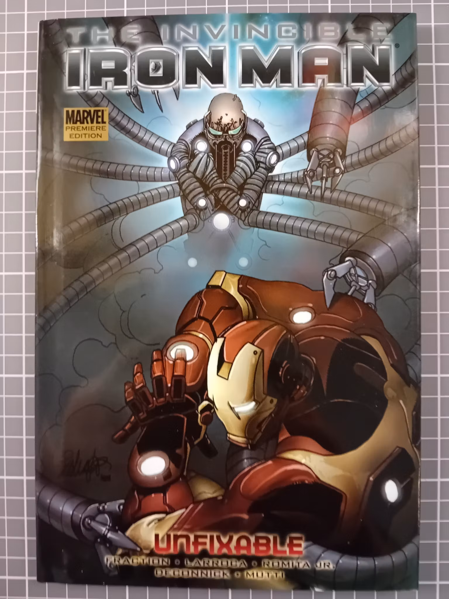 The invicible Iron Man vol 8 Unfixable (HC)