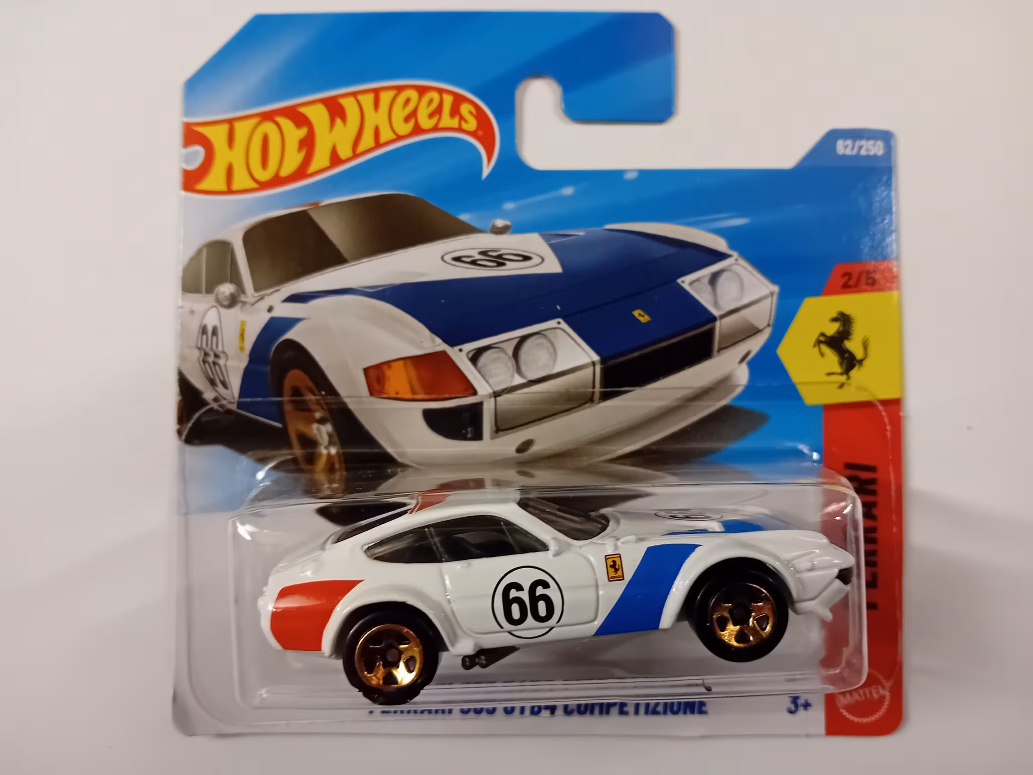 Ferrari 365 GTB4 competizione hvit #062