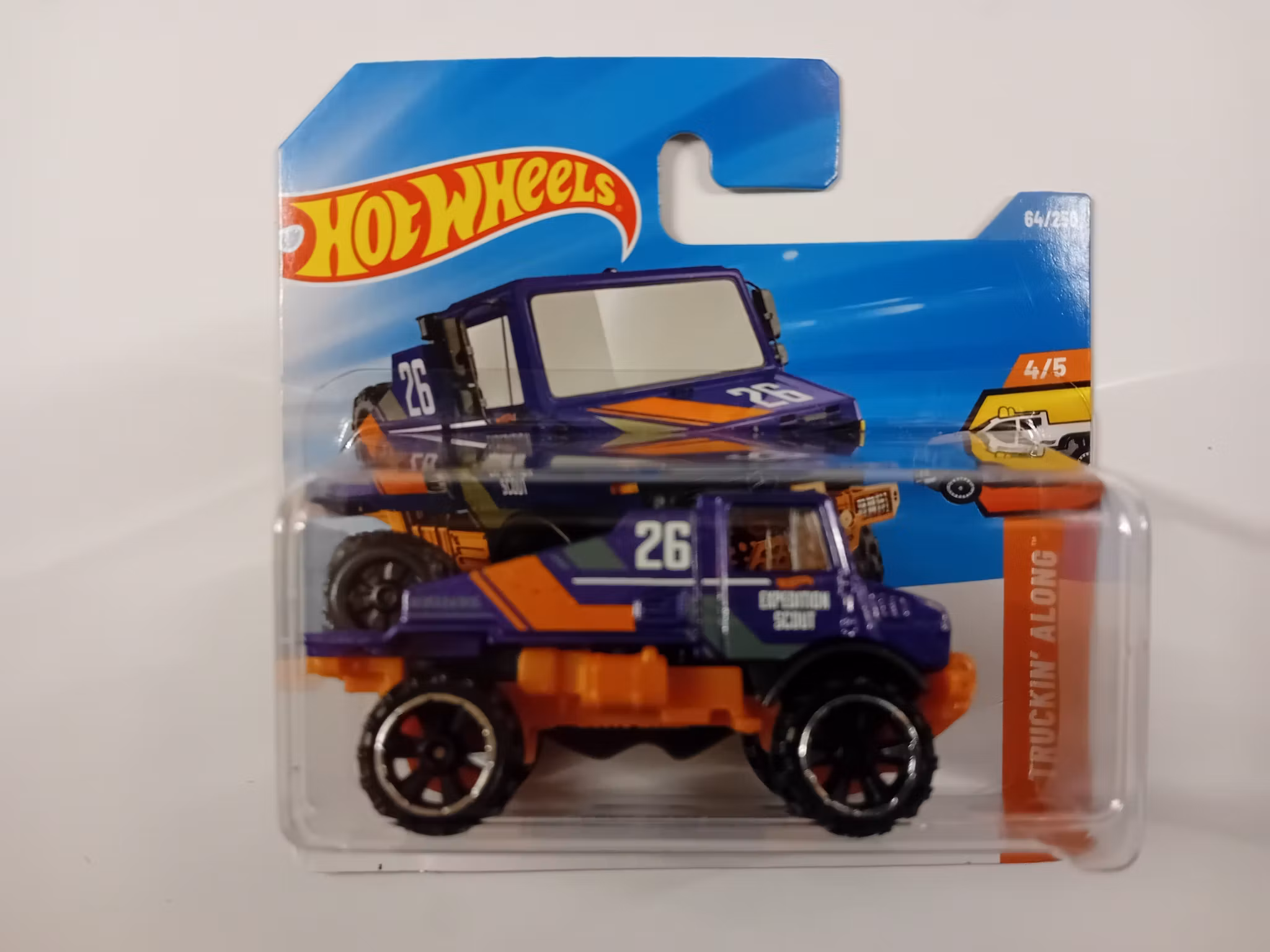 Merchedes-Benz Unimog 1300L #064