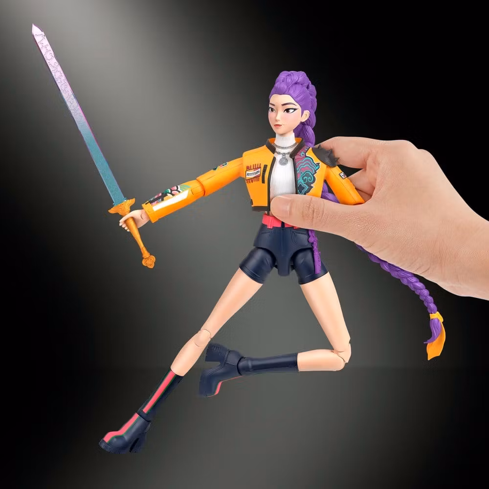 KPop Demon Hunters Action Figure Huntrix Rumi (How It's Done) 15 cm (Totalpris 319,-)