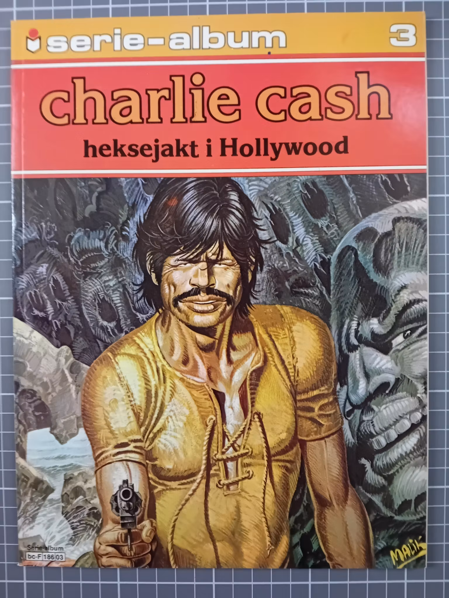 Serie-album 03 Charlie Cash: Heksejakt i Hollywood