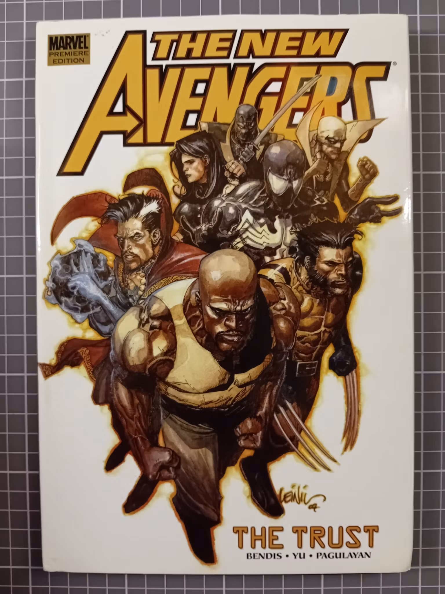 New Avengers Vol 07 The trust (Hardcover)
