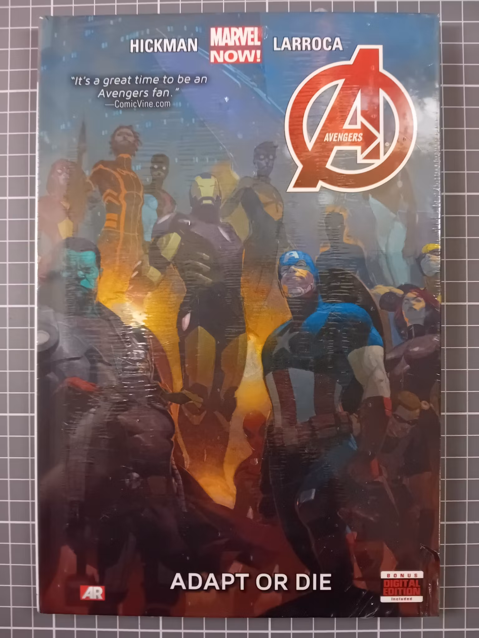Avengers Vol 5 Adapt or die (Hardcover) forseglet